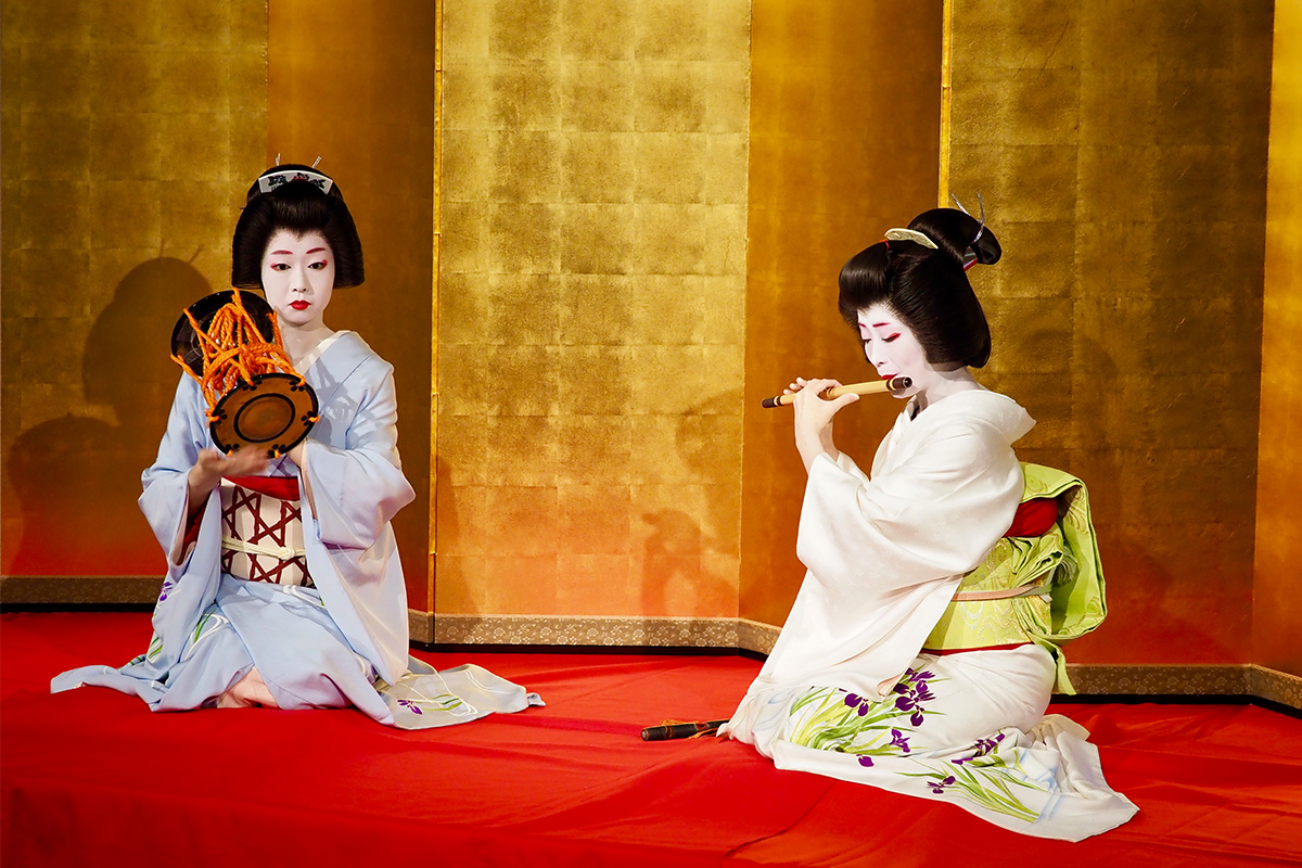 ③ 与艺/舞妓 的座敷（榻榻米座位）游戏体验